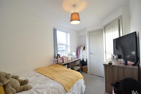7 bedroom terraced house to rent, Heeley Road, Selly Oak, Birmingham B29