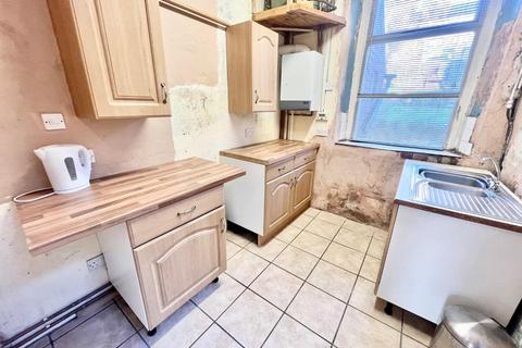 3 bedroom semi-detached house for sale - Burncross Road, Chapeltown, Sheffield