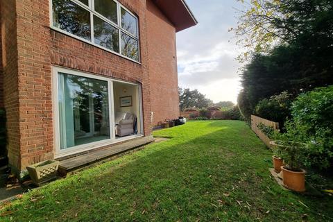 2 bedroom apartment for sale - 162 Canford Cliffs Road, Poole BH13