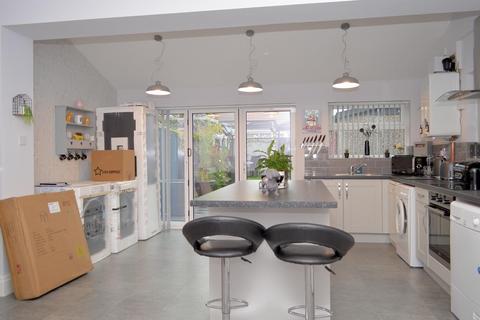 134 Denton Lane, Chadderton, Oldham, OL9 8PS
