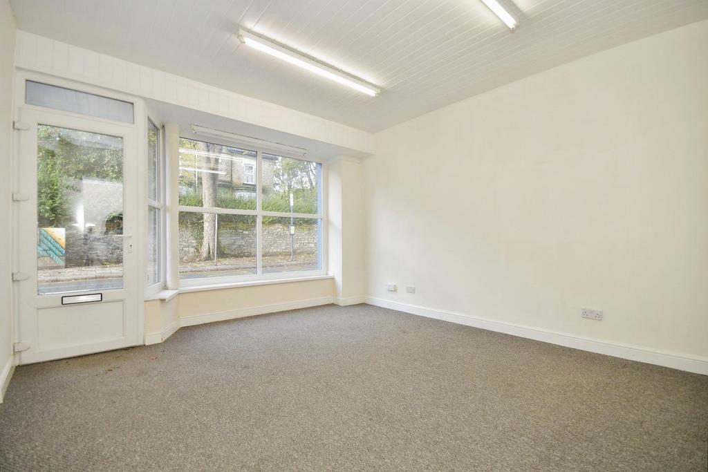 Shop/office
