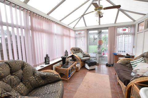 124 Warwick Road, Scunthorpe, DN16 1EU