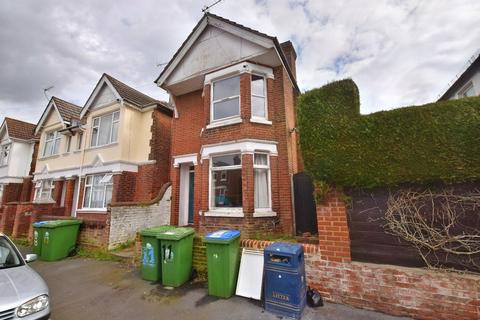 4 bedroom house to rent, Harborough Road, Southampton