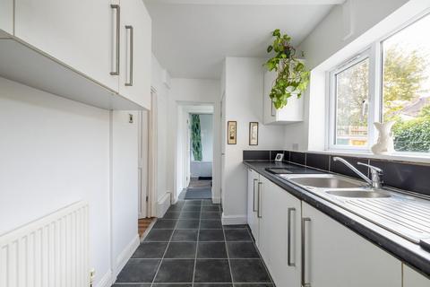 25 Chalks Road, Bristol, BS5 9EP