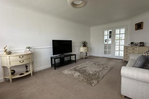 23 Badgerwood Glade, Wetherby, LS22 7XR