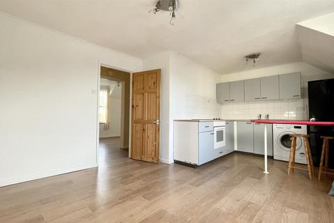 Flat 19, Barton Court Barton Road, Woolacombe, EX34 7BA