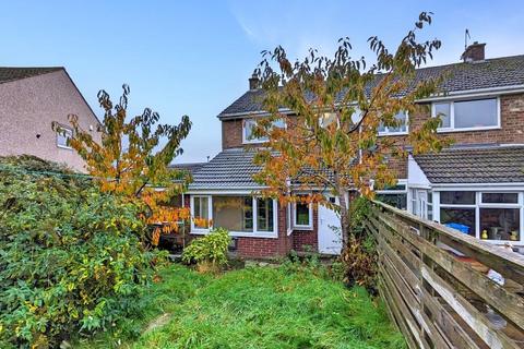 3 bedroom end of terrace house for sale - Wheathead Lane, Keighley, BD22 6NB