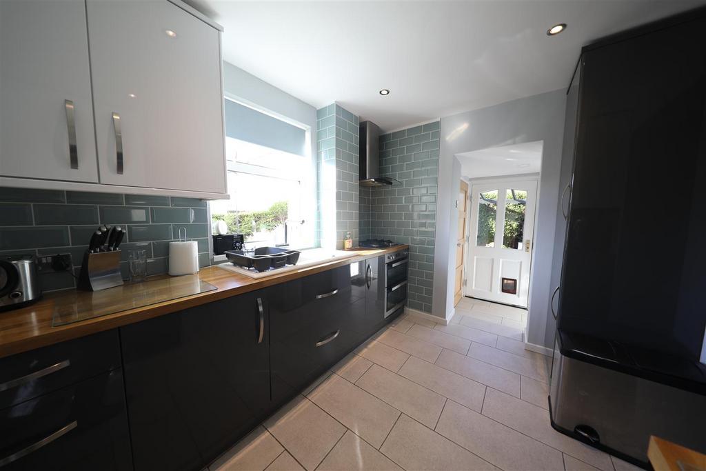 Appleton Road, Hull 3 bed semidetached house for sale £150,000