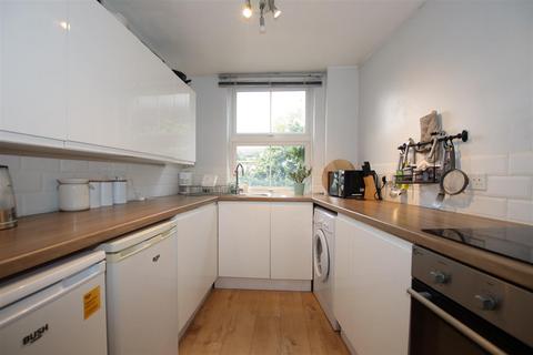 58c East Hill, Dartford, DA1 1RZ