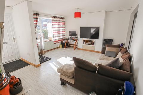 26 Chesworth Close, Erith, DA8 3AB