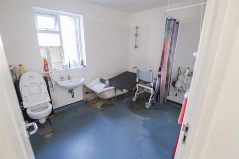 26 Chesworth Close, Erith, DA8 3AB