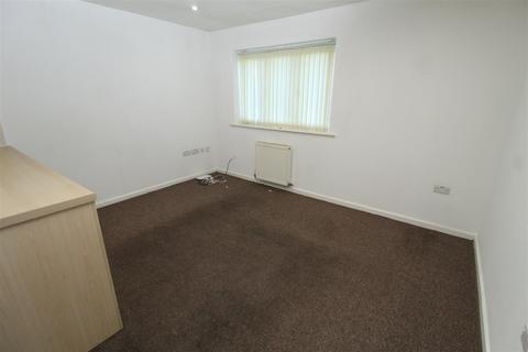 2 bedroom property for sale, Bracken Walk, Kirkby L32