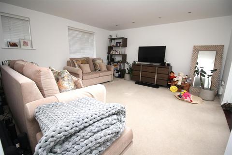 4 bedroom detached house for sale - Antigua Way, Bletchley, Milton Keynes