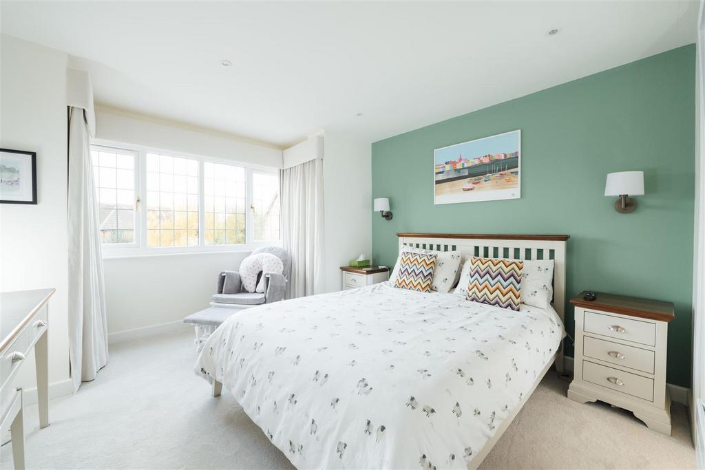 28 Bessemer Close, Hitchin-20.jpg