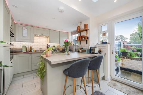 40 Clewer Hill Road, Windsor, SL4 4BW