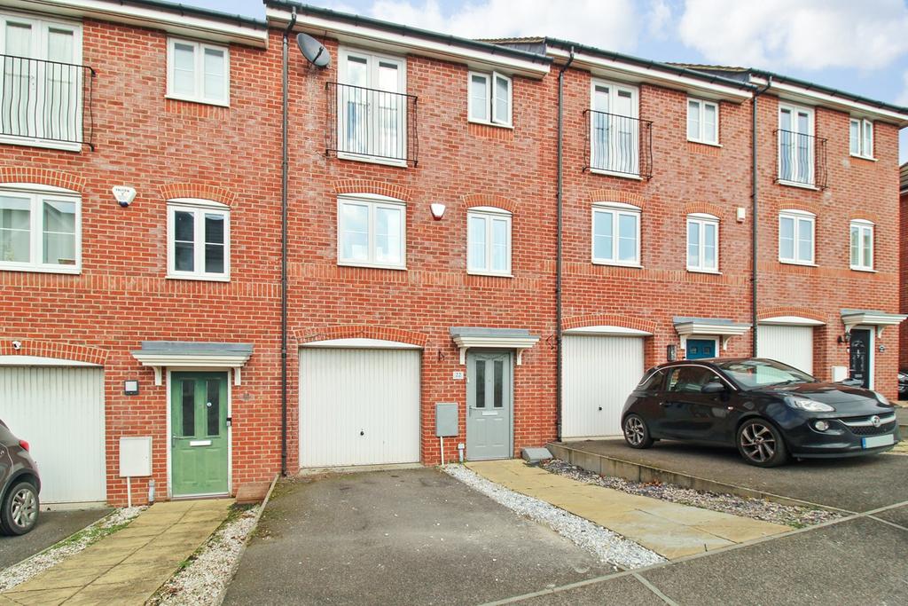 Plaxton Way, HERNE BAY, CT6 4 bed townhouse for sale £299,950