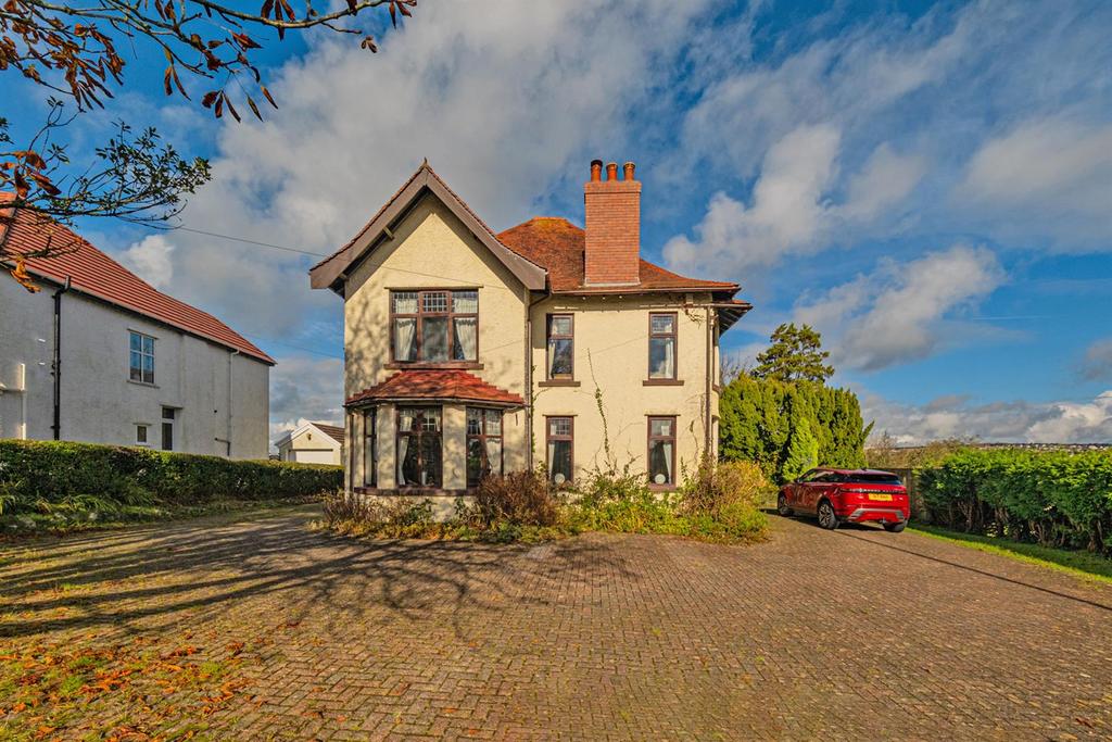 Gower Road, Upper Killay, Swansea 6 bed detached house for sale £800,000