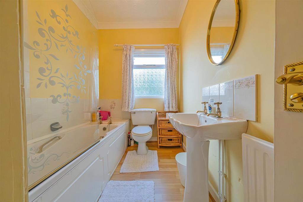Annexe Bathroom