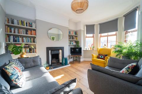 3 bedroom end of terrace house for sale, Ayres Road, Old Trafford