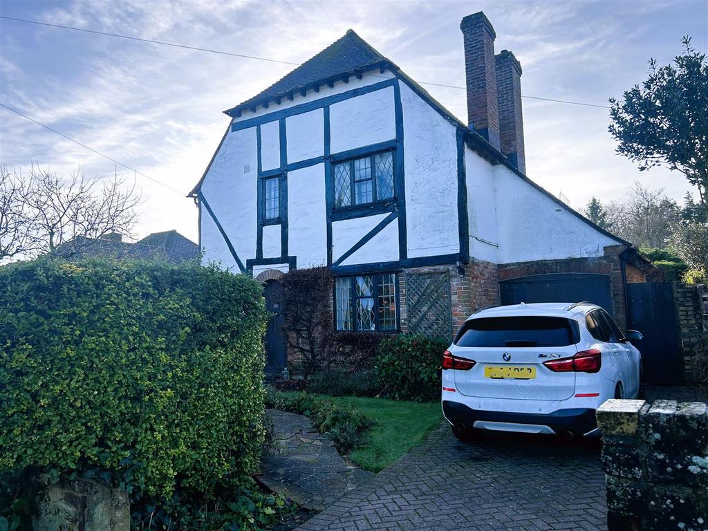 Old Drive, Polegate 3 bed detached house for sale £525,000