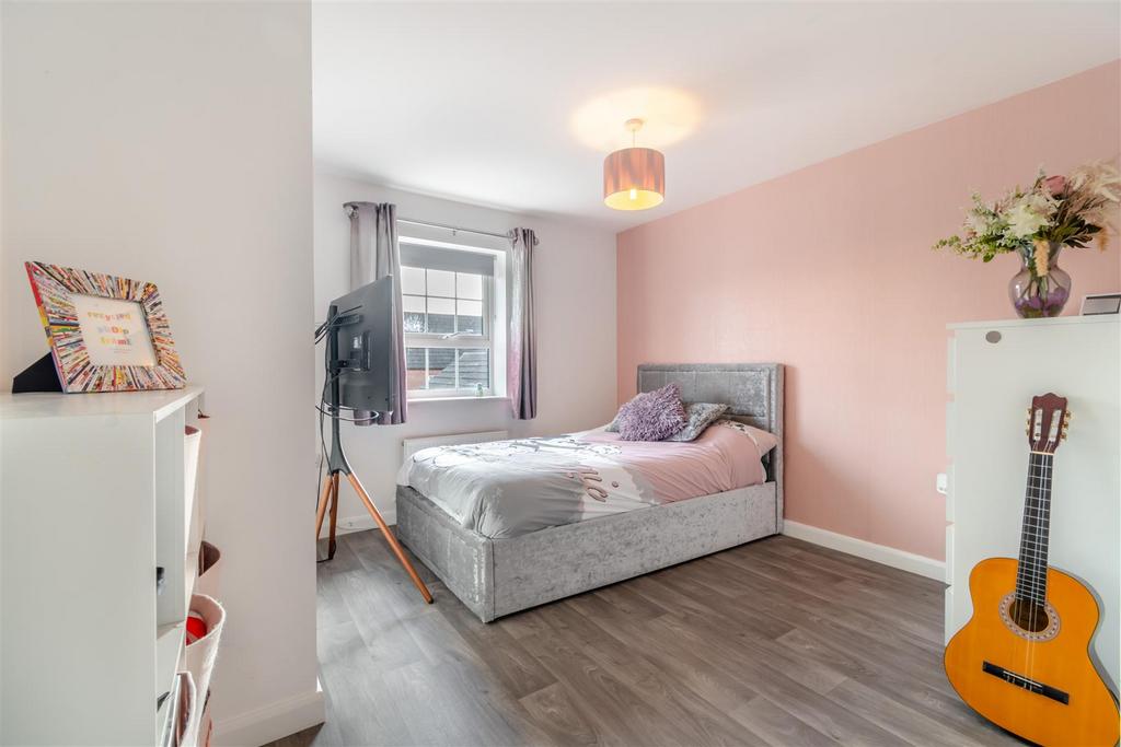 8575462-interior15.jpg