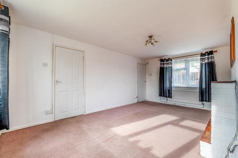 3 bedroom terraced house for sale, Anne Crescent, Evesham