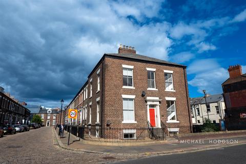 2 bedroom apartment for sale, Borough Road, City, Sunderland