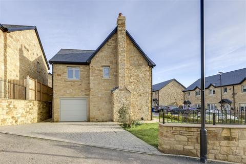 4 bedroom detached house for sale, Meadow Edge Close, Higher Cloughfold, Rossendale