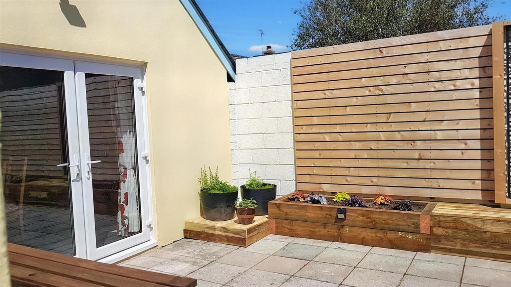 Back Garden 2.jpg