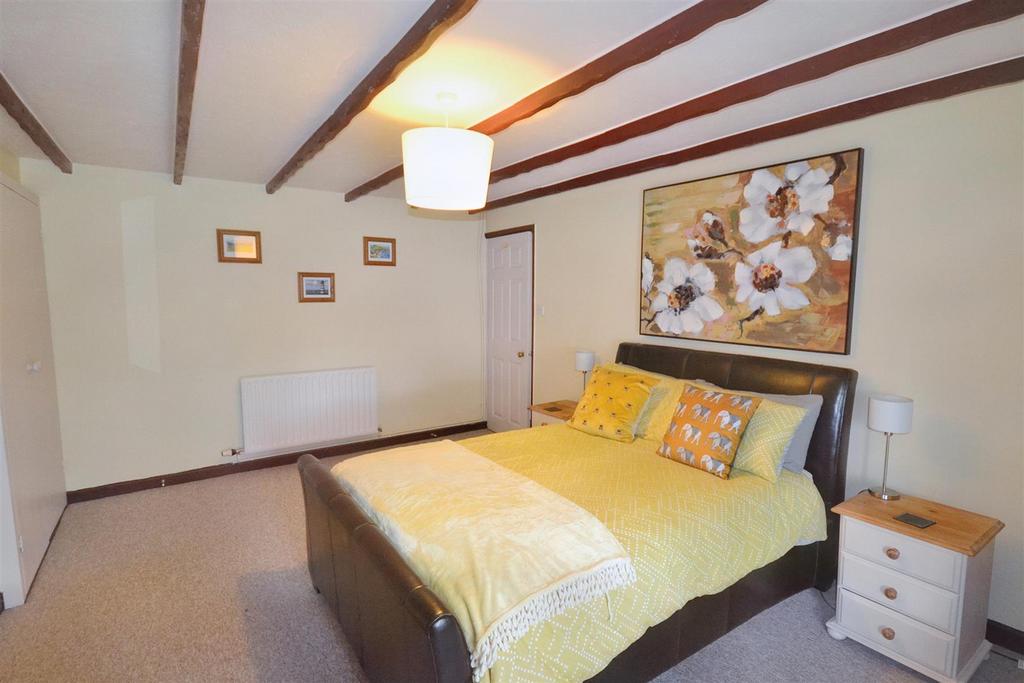Master bedroom 2