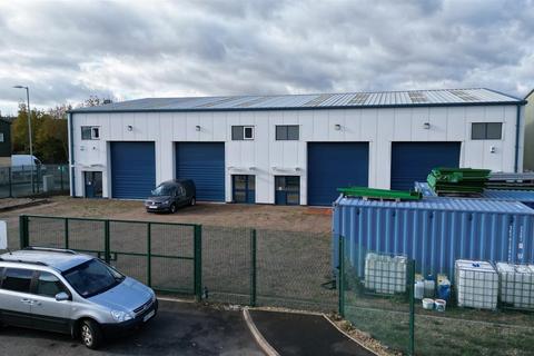 Industrial unit to rent, Tilemans Lane, Shipston-On-Stour