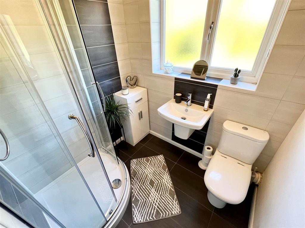 En Suite.jpg