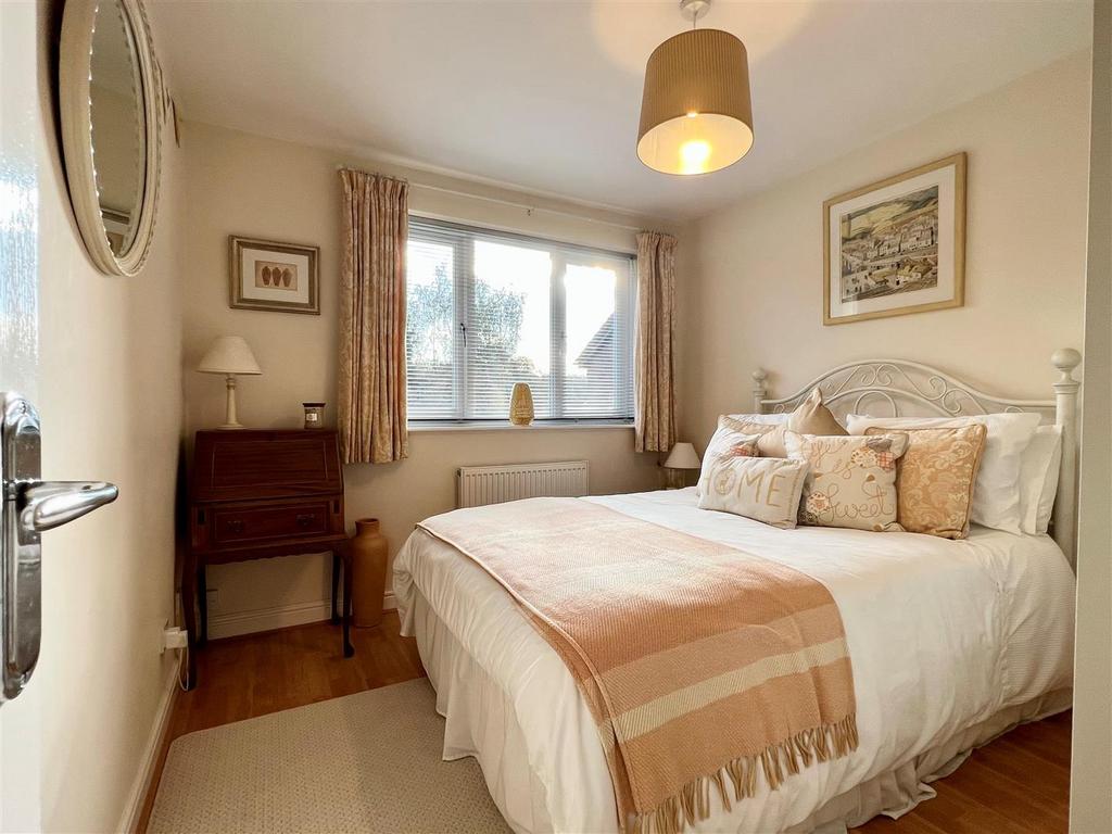 Bedroom 2.jpg