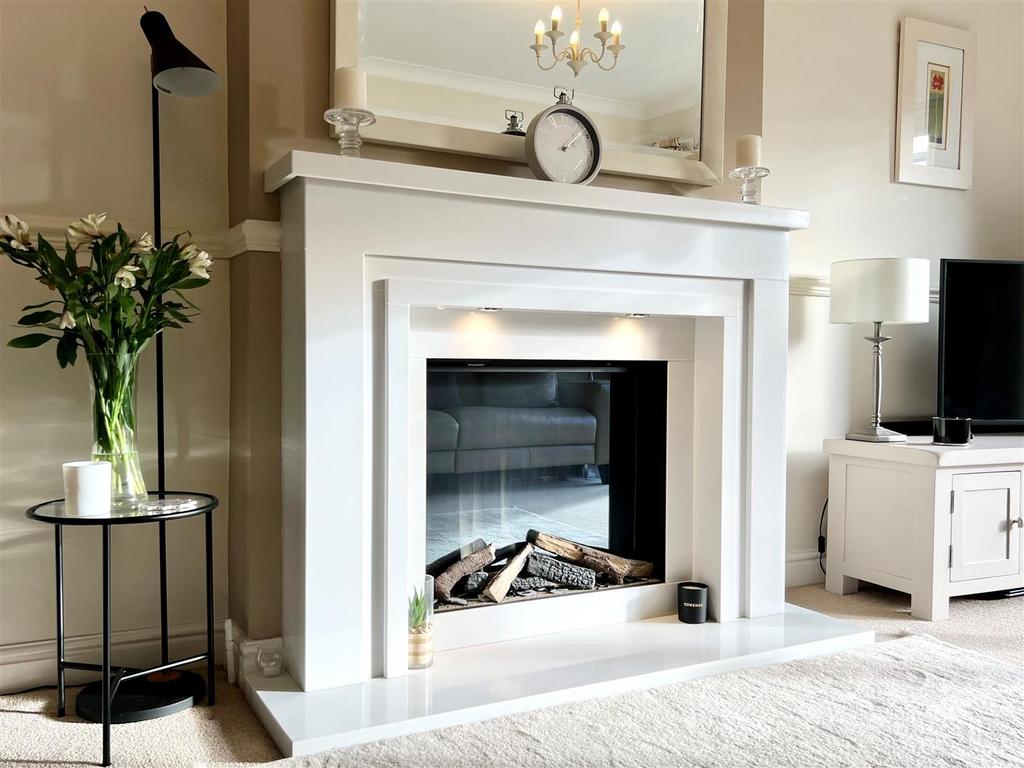 Lounge detail.jpg