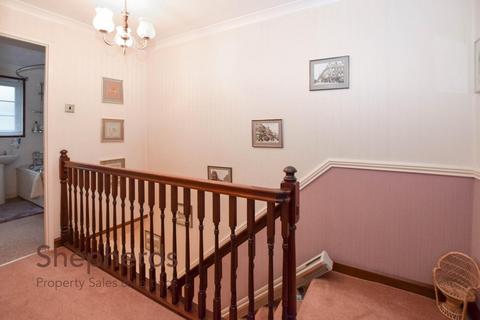 23 Cowles, Cheshunt, Waltham Cross, EN7 6HA