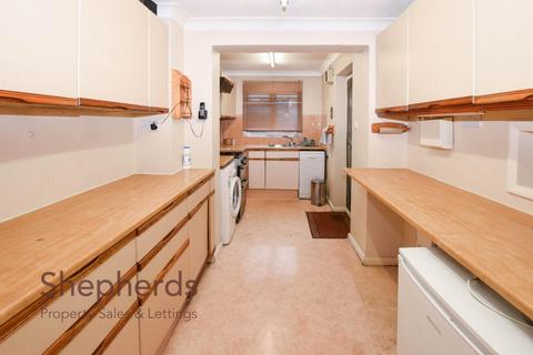 27 Holme Close, Cheshunt, Waltham Cross, EN8 8SU