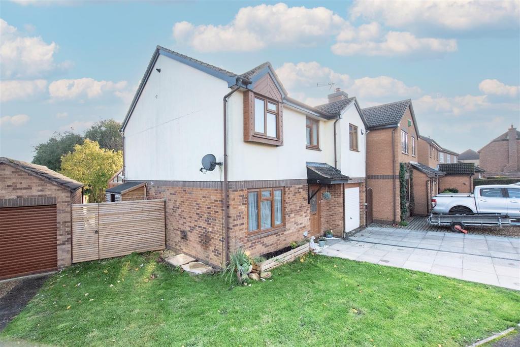 Grange Road, Wellingborough 4 bed detached house for sale £349,995