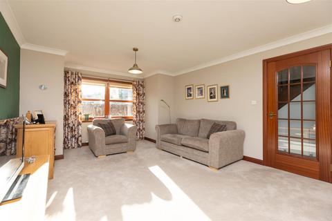 43 Elm Street, Errol, Perth, PH2 7SQ