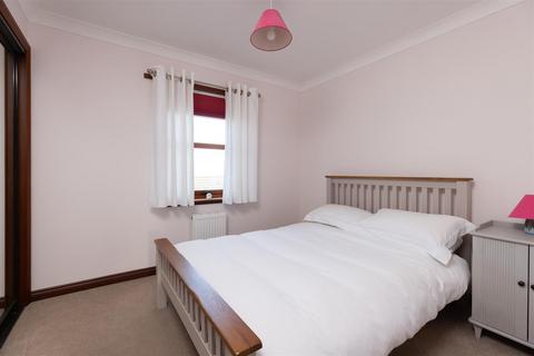 43 Elm Street, Errol, Perth, PH2 7SQ
