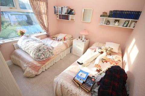 366 Moorside Road, Bradford, BD2 3HS