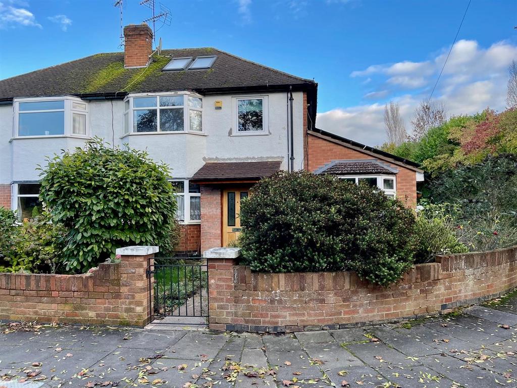 Carisbrooke Road, Leicester 2 bed apartment to rent £1,100 pcm (£254 pw)