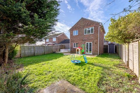 3 bedroom detached house for sale, Downs View, Peacehaven