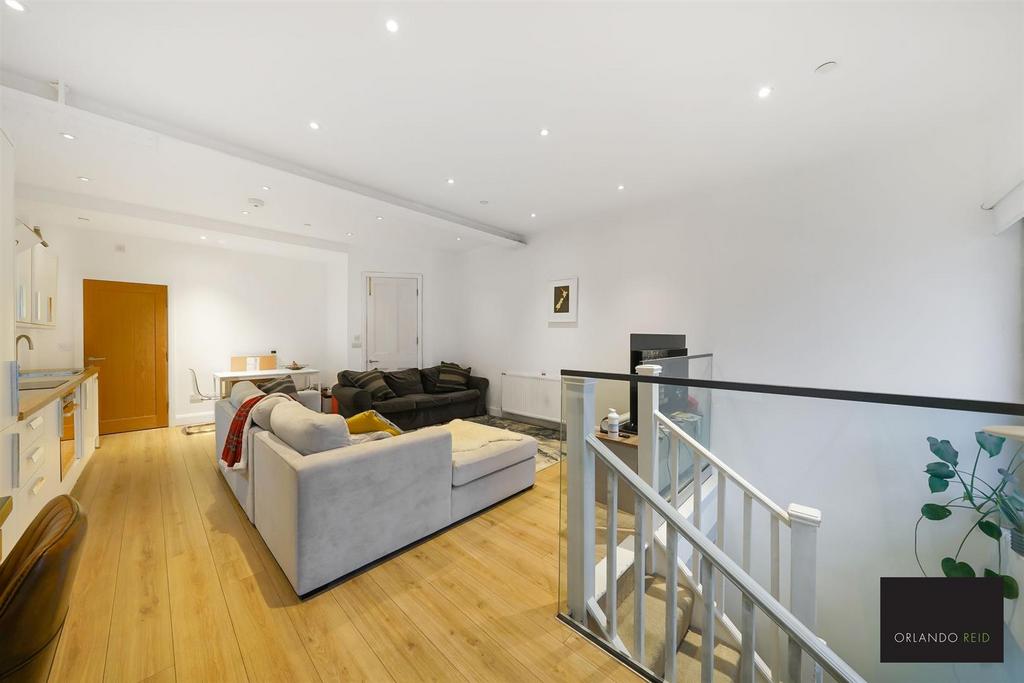 Flat 1 B, 137 Crescent Lane - Yd CSi UZQiq2drsn Zk Rtn.