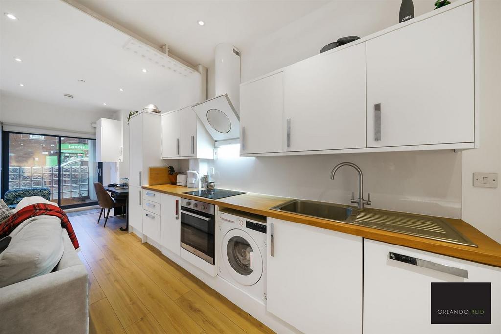 Flat 1 B, 137 Crescent Lane - CRV3yyzy QAOUCsi Pq PHh.