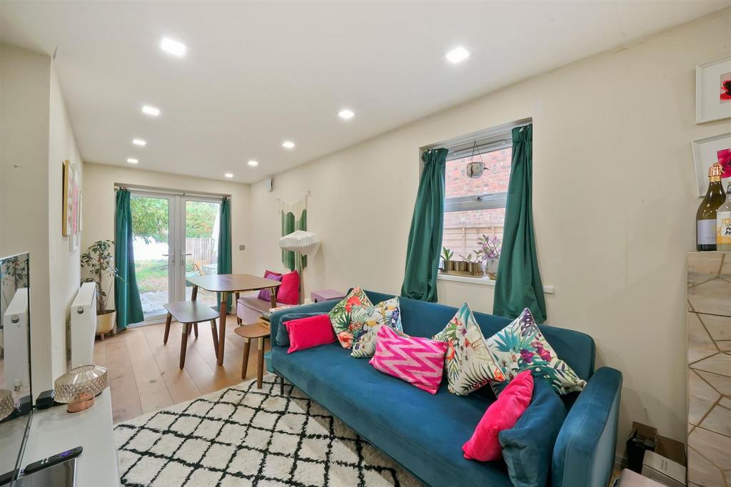 Ground Floor 135 Willingdon Road - Jkg2o49aeer Dz7 H