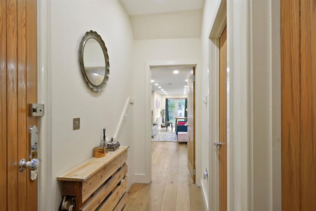 Ground Floor 135 Willingdon Road - l5a PGe P3 XO0 LSve