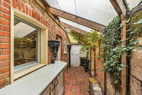 21 Gardner Road, Guildford, GU1 4PG