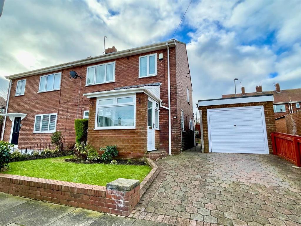Grotto Road, South Shields 3 bed semidetached house for sale £259,950