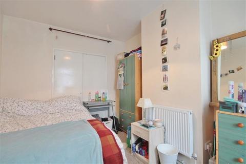4 bedroom terraced house to rent, Howard Street, Oxford, Oxfordshire, Oxfordshire, OX4