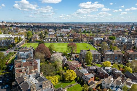 3 bedroom flat for sale, Chatford House, The Promenade, Clifton, Bristol, BS8